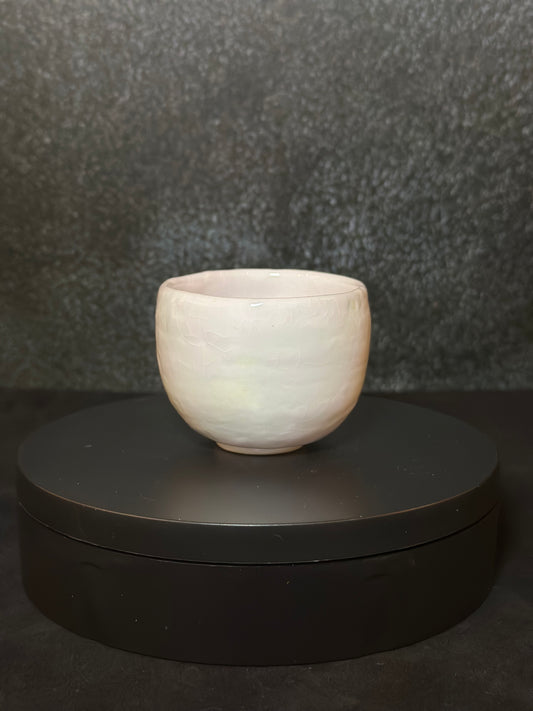 Pearl Blush Crackle Sake Cup